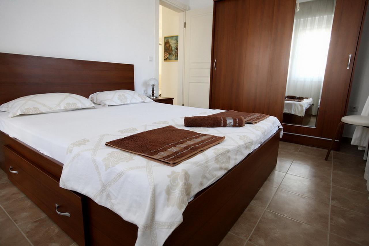 Cleodora Belek