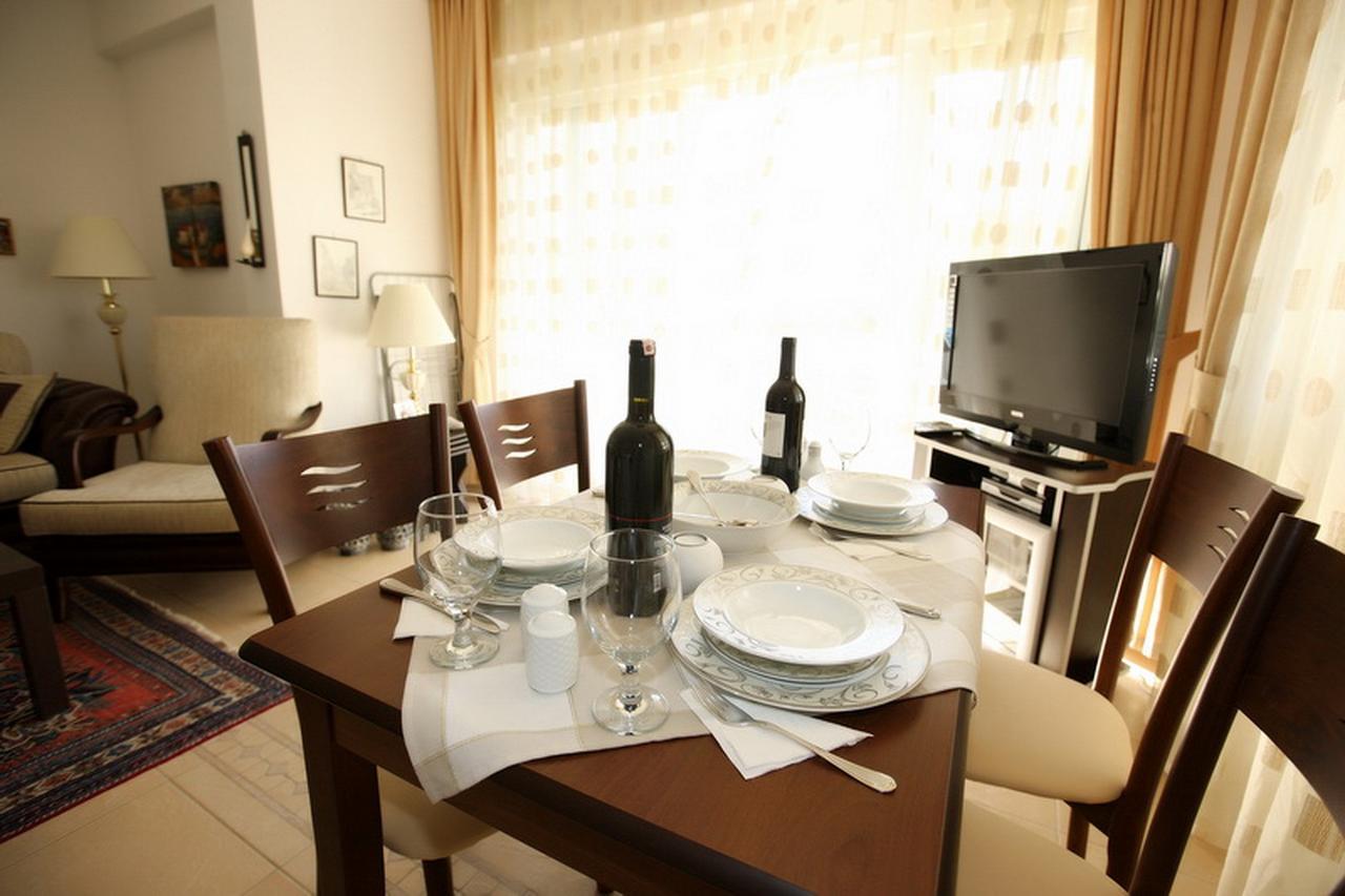 Cleodora Apartament *